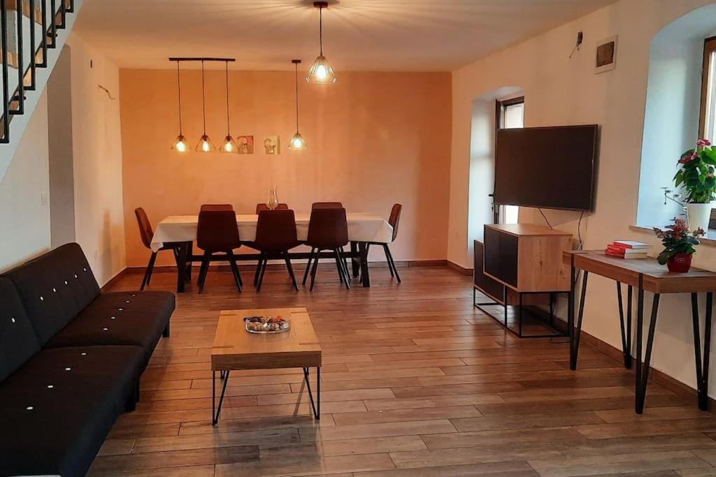 Holiday Home For 8 People, Pool + Sea View Vilanija Exterior photo